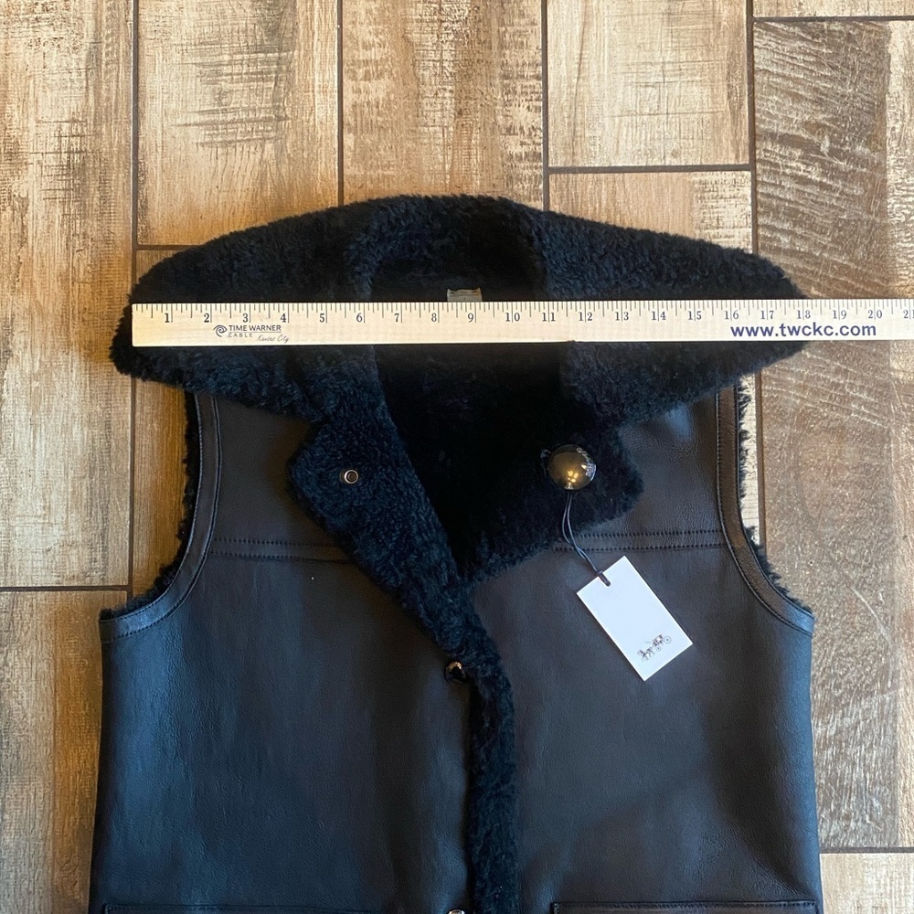 Coach Black Lamb Leather Shearling Reversible Vest 🆕 - Picture 9 of 14